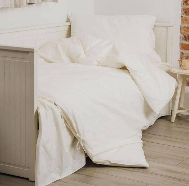 naravna bombazna posteljnina tia krem