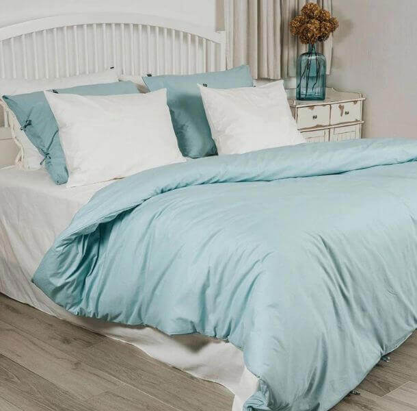 naravna posteljnina tia organic modra