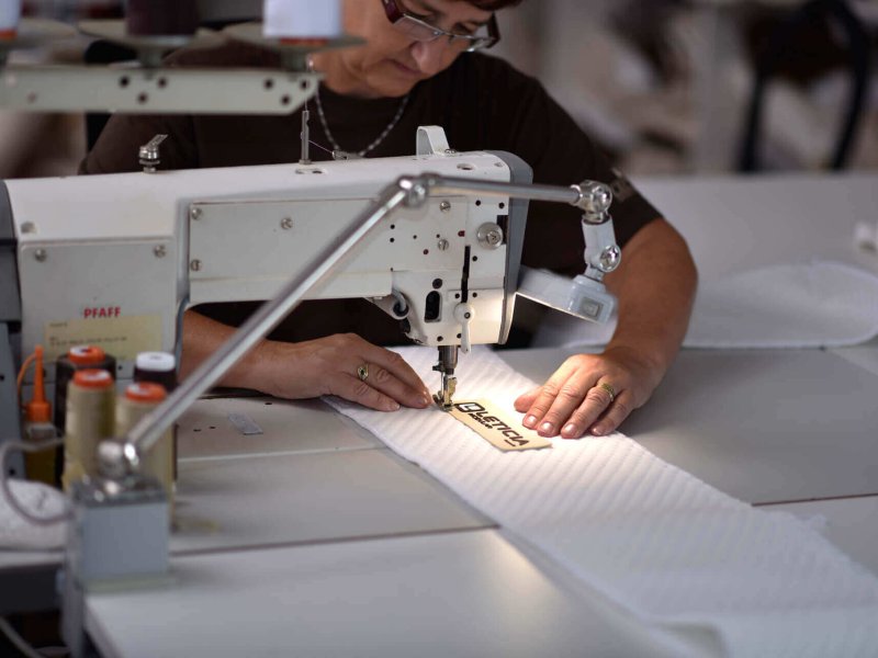 izdelava postelje in ležišče Leticia - slovenska kakovost ročno delo